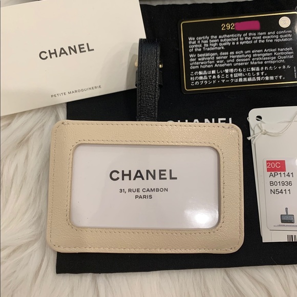 SOLD ❌Chanel luggage tag 🏷 - Picture 3 of 8